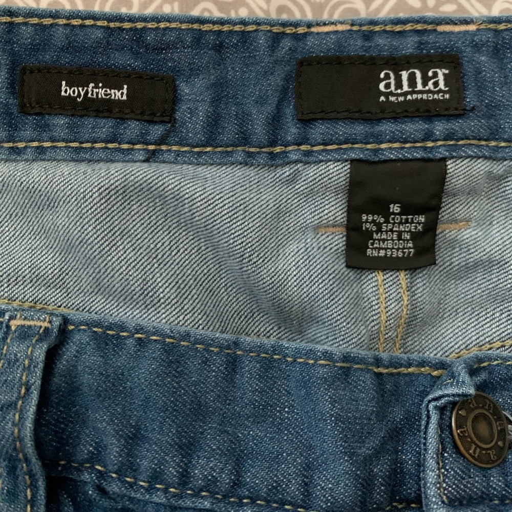 ANA boyfriend jeans